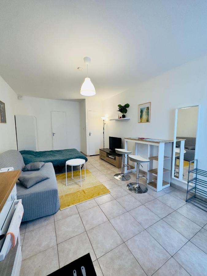 Apartment Superbe T1 Proche *
